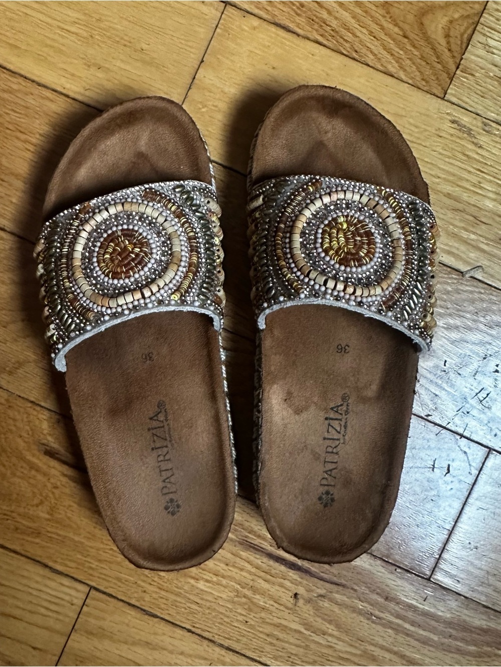 WOMEN'S PATRIZIA SWIRLA FOOTBED SANDALS
